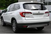 Thumbnail of 2022 Platinum White Pearl Honda Pilot