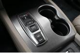 Thumbnail of 2022 Platinum White Pearl Honda Pilot