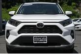 Thumbnail of 2019 Super White Toyota RAV4