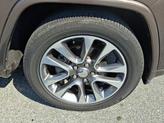 Thumbnail of 2018 Walnut Brown Metallic Clearcoat Jeep Grand Cherokee