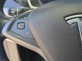 Thumbnail of 2018 Pearl White Multi-Coat Tesla Model X
