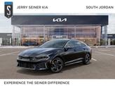 Photo of 2025 Aurora Black Pearl Kia K5