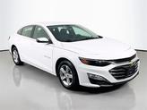 Thumbnail of 2022 Summit White Chevrolet Malibu