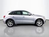 Thumbnail of 2016 Florett Silver Metallic Audi Q5