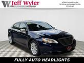 Photo of 2013 True Blue Pearl Chrysler 200