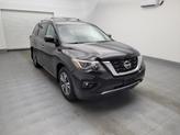 Thumbnail of 2017 Magnetic Black Metallic Nissan Pathfinder