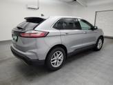 Thumbnail of 2022 Iconic Silver Metallic Ford Edge