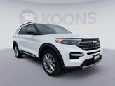 Thumbnail of 2022 Star White Metallic Tri-Coat Ford Explorer