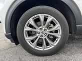 Thumbnail of 2022 Star White Metallic Tri-Coat Ford Explorer
