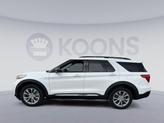 Thumbnail of 2022 Star White Metallic Tri-Coat Ford Explorer