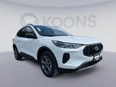 Thumbnail of 2025 White Metallic Ford Escape