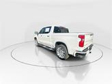 Thumbnail of 2021 Iridescent Pearl Tricoat Chevrolet Silverado 1500