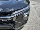 Thumbnail of 2025 Mosaic Black Metallic Chevrolet Trax