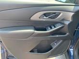 Thumbnail of 2023 Northsky Blue Metallic Chevrolet Traverse