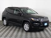 Thumbnail of 2020 Diamond Black Crystal Pearlcoat Jeep Compass