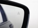 Thumbnail of 2022 Black Sapphire Metallic BMW 750