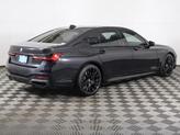 Thumbnail of 2022 Black Sapphire Metallic BMW 750