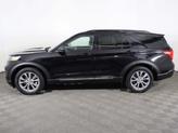 Thumbnail of 2022 Agate Black Metallic Ford Explorer