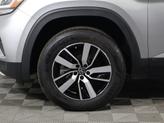 Thumbnail of 2023 Pyrite Silver Metallic Volkswagen Atlas