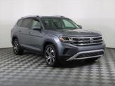 Thumbnail of 2022 Platinum Gray Metallic Volkswagen Atlas