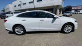 Thumbnail of 2018 Summit White Chevrolet Malibu