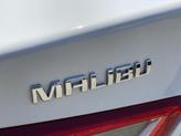 Thumbnail of 2018 Summit White Chevrolet Malibu
