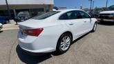 Thumbnail of 2018 Summit White Chevrolet Malibu