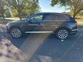 Thumbnail of 2019 Orca Black Metallic Audi Q7