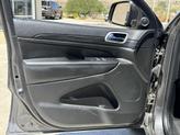 Thumbnail of 2019 Granite Crystal Metallic Clearcoat Jeep Grand Cherokee