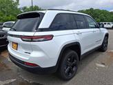 Thumbnail of 2025 Bright White Clearcoat Jeep Grand Cherokee