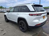 Thumbnail of 2025 Bright White Clearcoat Jeep Grand Cherokee