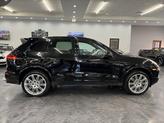 Thumbnail of 2018 Black Porsche Cayenne