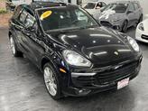 Thumbnail of 2018 Black Porsche Cayenne