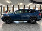 Thumbnail of 2022 Tourmaline Blue Metallic Volkswagen Atlas