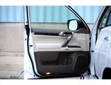 Thumbnail of 2018 White Lexus GX 460