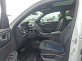 Thumbnail of 2025 Opal White Pearl Effect Volkswagen Atlas Cross Sport