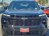 Thumbnail of 2026 Mosaic Black Metallic Chevrolet Traverse