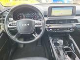 Thumbnail of 2022 Glacial White Pearl Kia Telluride