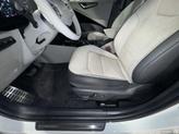 Thumbnail of 2025 Snow White Pearl Kia Niro EV