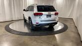 Thumbnail of 2019 Bright White Clearcoat Jeep Grand Cherokee