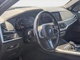 Thumbnail of 2022 Black Sapphire Metallic BMW X7