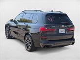 Thumbnail of 2022 Black Sapphire Metallic BMW X7