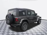 Thumbnail of 2025 Crystal Metallic Jeep Wrangler