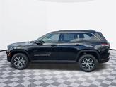 Thumbnail of 2025 Diamond Black Jeep Grand Cherokee