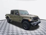 Thumbnail of 2025 41 Jeep Gladiator