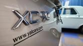 Thumbnail of 2016 Luminous Sand Metallic Volvo XC90