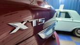 Thumbnail of 2018 Red Cadillac XT5