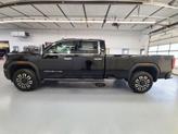 Thumbnail of 2024 Onyx Black GMC Sierra 2500