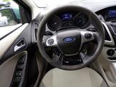 Thumbnail of 2012 Green Ford Focus