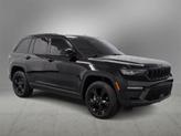 Thumbnail of 2023 Diamond Black Crystal Pearlcoat Jeep Grand Cherokee